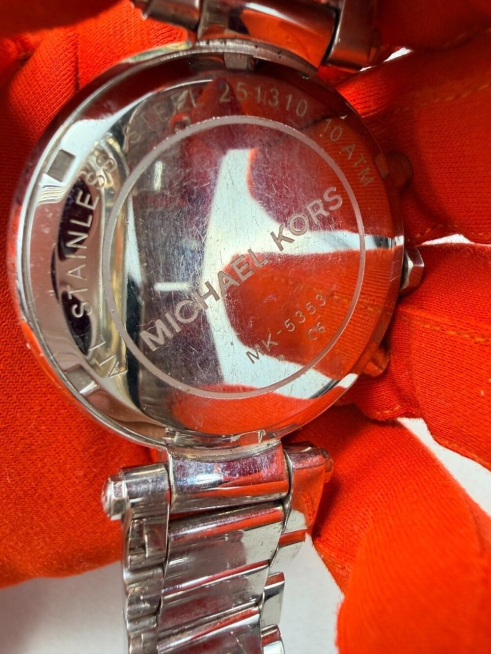 Michael Kors MK5353 Womens Silver Stainless Steel Analog Dial Wrist Watch Works - Picture 3 of 10
